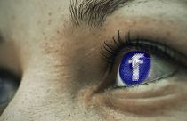 Компания Facebook заблокировала три канала, которые поддерживает Россия