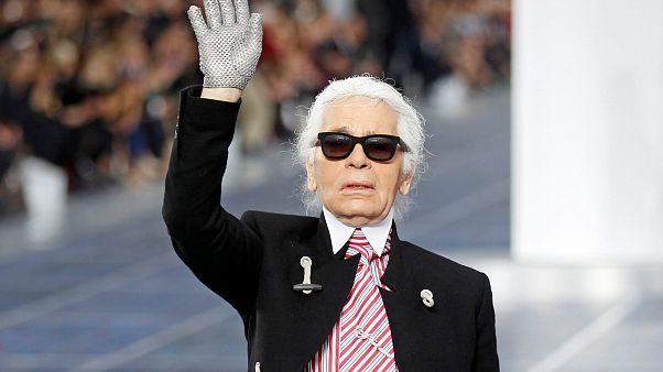 Ο οίκος Fendi αποχαιρετά τον Καρλ Λάγκερφελντ Ο οίκος Fendi αποχαιρετά τον Καρλ Λάγκερφελντ