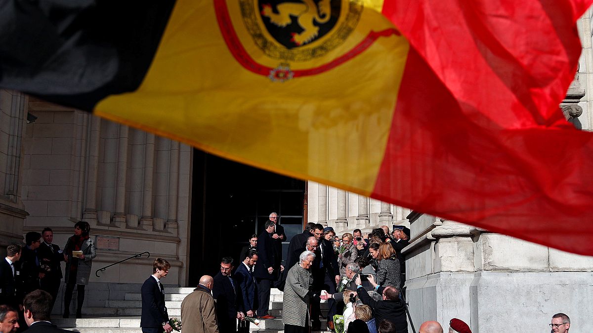 گزارش پارلمان بلژیک: تعدادی از وفاداران به هیتلر هنوز از آلمان حقوق می‌گیرند