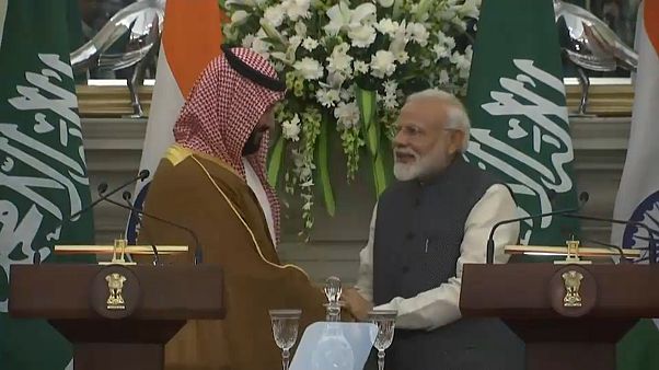 بن سلمان مع رئيس وزراء الهند بن سلمان مع رئيس وزراء الهند