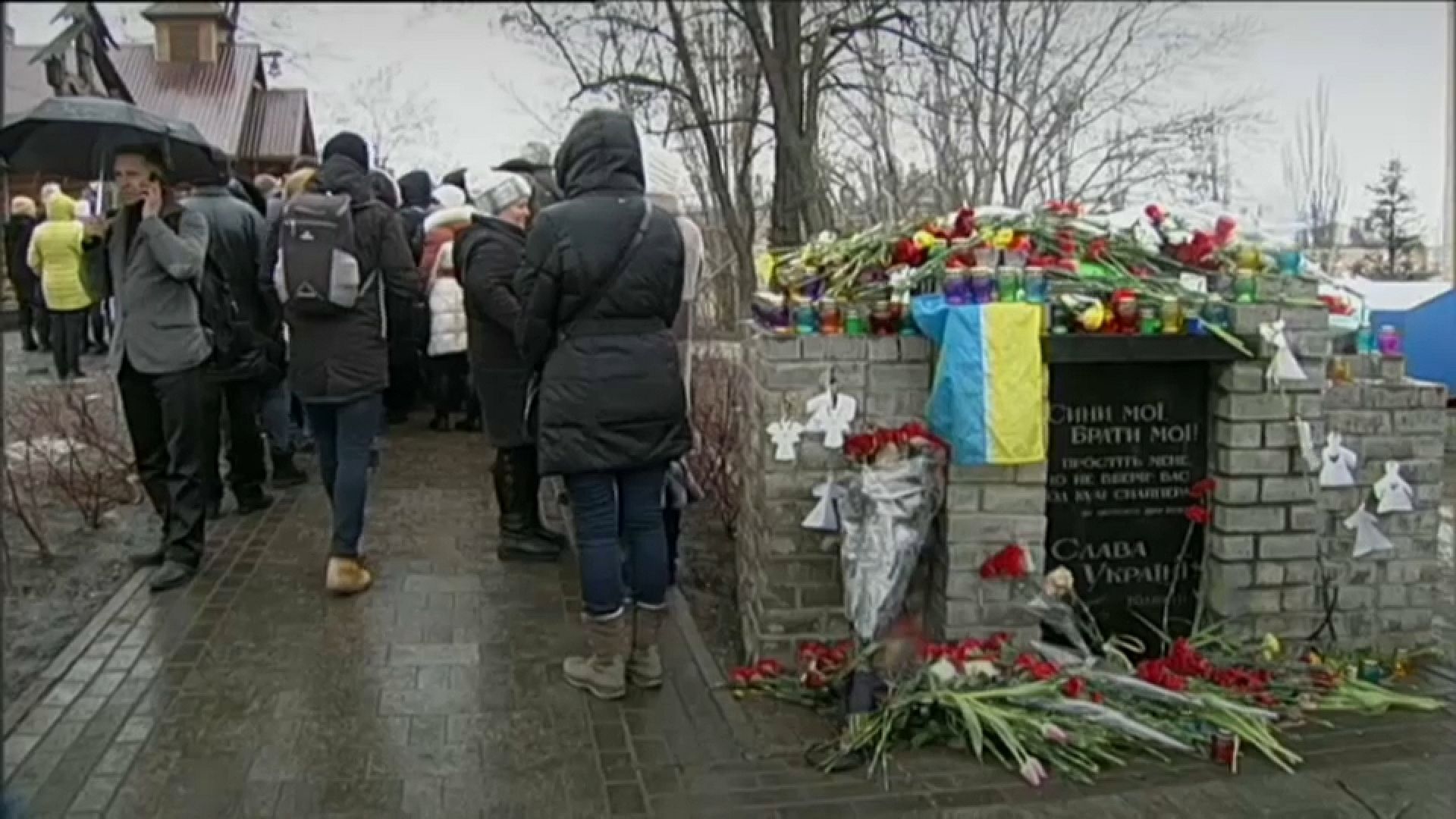 Victims of Ukraine's deadly revolution remembered five years on | Euronews