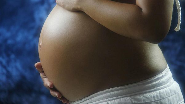 Hontalanná válhat sok spanyol kisgyerek Hontalanná válhat sok spanyol kisgyerek