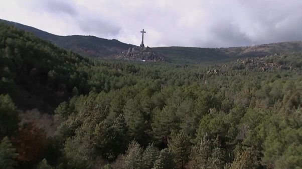 Il Vaticano sostiene la Spagna sulla esumazione dell'ex dittatore Franco Il Vaticano sostiene la Spagna sulla esumazione dell'ex dittatore Franco