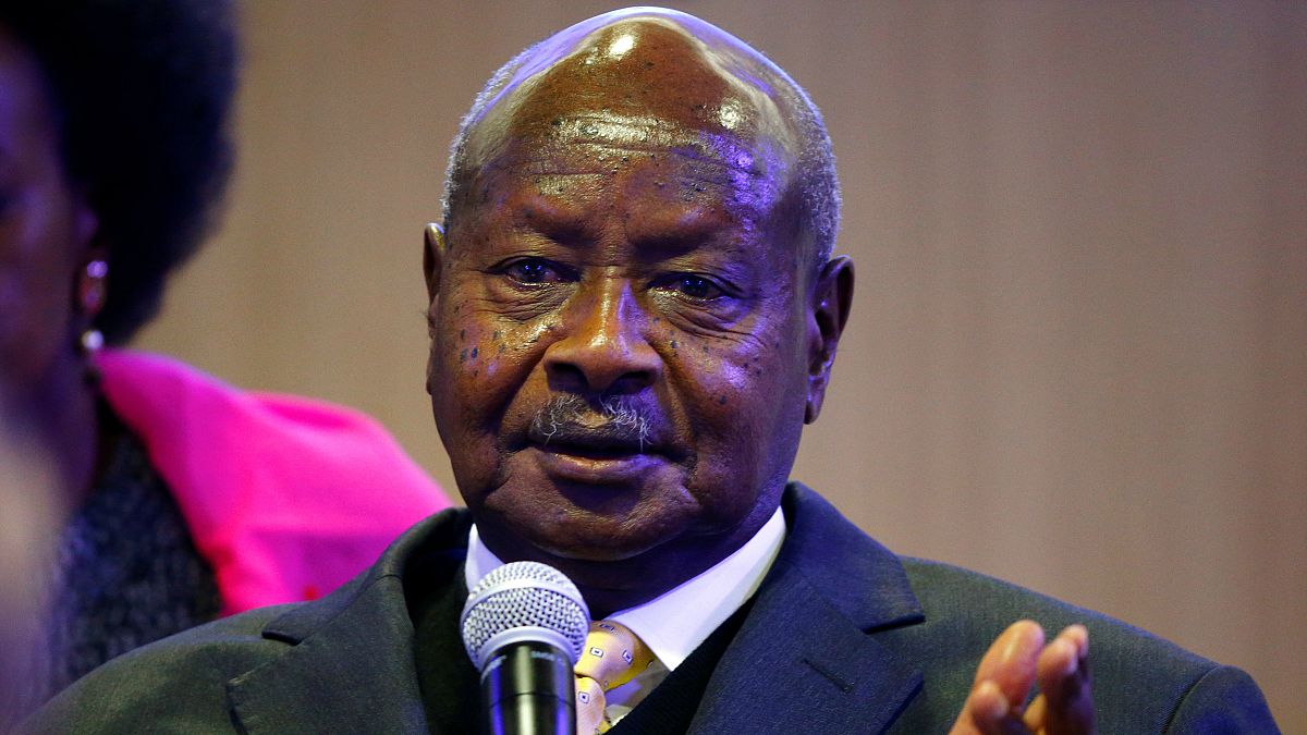 Uganda'nın 33 yıllık devlet başkanının yeniden aday olmasına tepki: Ömür boyu başkan kalmak istiyor