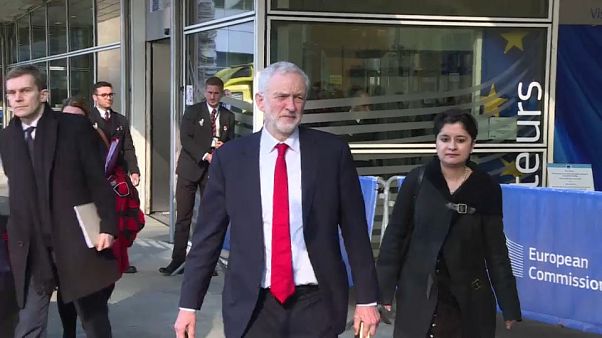 Jeremy Corbyn lancia la proposta di un'unione doganale con l'UE Jeremy Corbyn lancia la proposta di un'unione doganale con l'UE