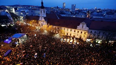 "Für eine anständige Slowakei": Massenproteste am 1. Jahrestag des Kuciak-Mordes
