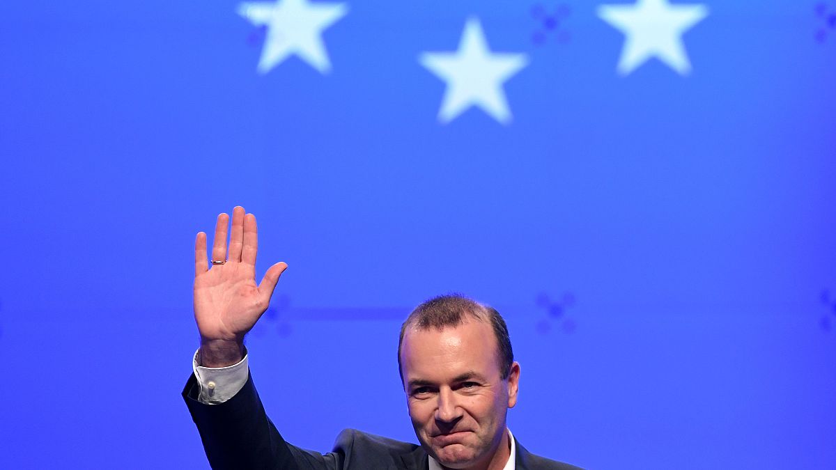 Weber szerint nem a fideszes képviselőkön dől el Európa jövője