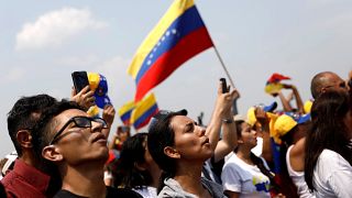 Rival concerts take place on either side of Venezuela-Colombia border