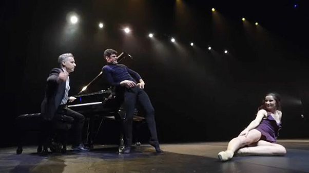 "Duelo" Soares - Bratke encanta Tivoli "Duelo" Soares - Bratke encanta Tivoli
