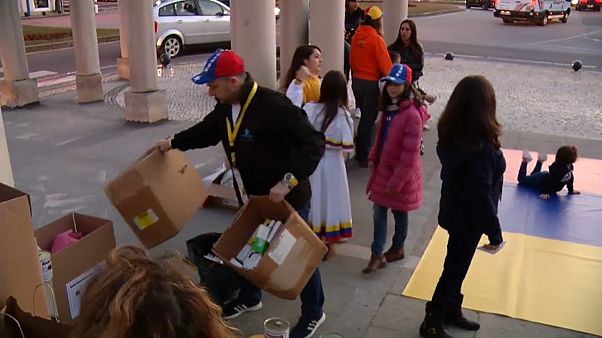 Portugueses enviam medicamentos para a Venezuela Portugueses enviam medicamentos para a Venezuela