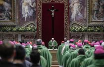 البابا يدعو إلى "معركة شاملة ومفتوحة" ضدّ الاعتداءات الجنسية على القُصر 