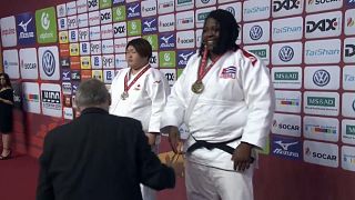 Judo Düsseldorf: Brezilya, Küba ve Azerbaycan altın madalya sevinci yaşadı