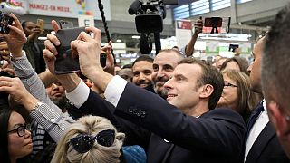سپهر سیاسی فرانسه؛ افزایش محبوبیت ماکرون و کاهش حمایت از جلیقه‌زردها