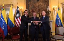Venezuela : les Etats-Unis disent soutenir Juan Guaido "à 100%"