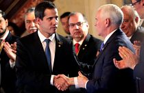 Guaidó encontrou-se com Pence à margem da reunião do Grupo de Lima
