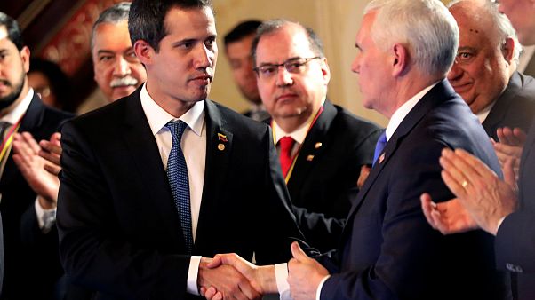 Guaidó encontrou-se com Pence à margem da reunião do Grupo de Lima Guaidó encontrou-se com Pence à margem da reunião do Grupo de Lima