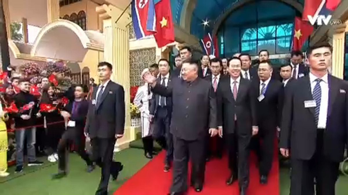 Kezdődik a Trump-Kim-találkozó Hanoiban 
