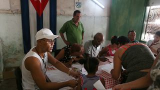Küba'da halk anayasa değişikliğine 'evet' dedi