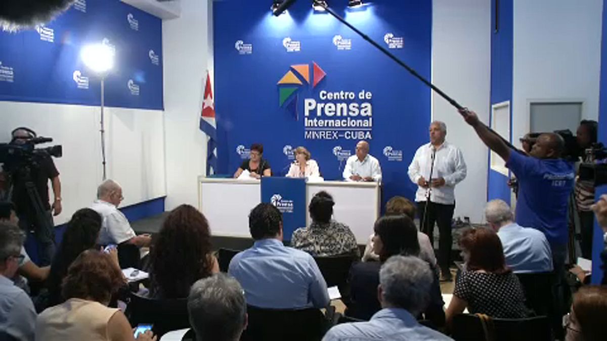 Cubanos aprovam reforma da constituição