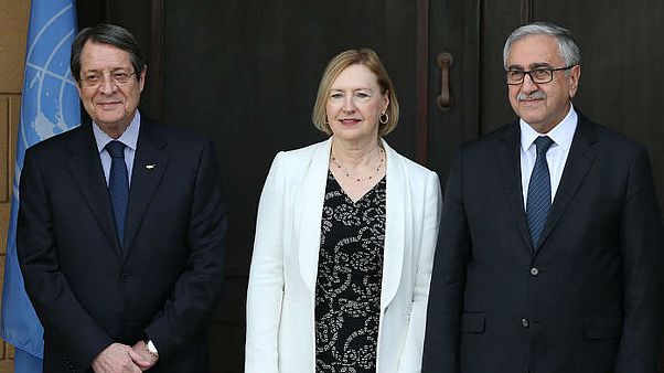 Με «συγκροτημένες προτάσεις» ο Αναστασιάδης στην συνάντηση με τον Ακιντζί Με «συγκροτημένες προτάσεις» ο Αναστασιάδης στην συνάντηση με τον Ακιντζί