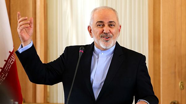 ظریف دو هفته قبل از استعفا در یک کنفرانس خبری در تهران ظریف دو هفته قبل از استعفا در یک کنفرانس خبری در تهران