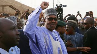 Buhari reeeleito mas oposição contesta resultados
