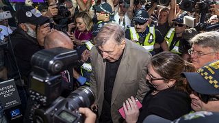 Cardeal George Pell detido por abuso sexual de menores