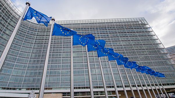 Μειώνεται το κόστος για κλήσεις προς χώρες της ΕΕ Μειώνεται το κόστος για κλήσεις προς χώρες της ΕΕ