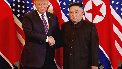 ABD Başkanı Trump ve Kuzey Kore lideri Kim, Vietnam'ın başkenti Hanoi'de bir araya geldi
