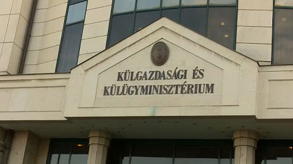 297 milliárdért épül akkugyár Komáromban 297 milliárdért épül akkugyár Komáromban
