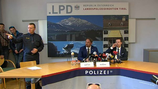 Doping-Razzia bei Ski-WM - Bundespolzei verhaftet Spitzensportler Doping-Razzia bei Ski-WM - Bundespolzei verhaftet Spitzensportler