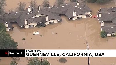 شاهد: فيضانات في كاليفورنيا تغرق مدينة بأكملها