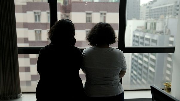 Aile içi şiddetten kaçan Suudi kardeşlerin Hong Kong'da endişeli bekleyişi Aile içi şiddetten kaçan Suudi kardeşlerin Hong Kong'da endişeli bekleyişi