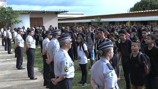 Бразилия: школы с армейским уставом