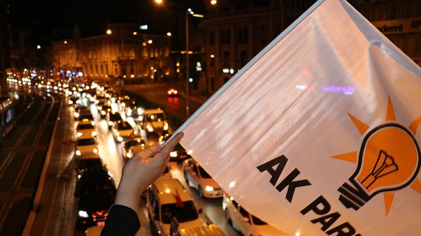 31 Mart Yerel Seçimleri: AK Parti'nin anketine göre İstanbul ve Ankara'da kim önde? 31 Mart Yerel Seçimleri: AK Parti'nin anketine göre İstanbul ve Ankara'da kim önde?