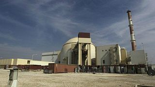 نیروگاه بوشهر ایران به طور موقت خاموش شد