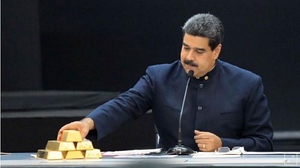 خروج ۸ تن طلای دیگر از بانک مرکزی ونزوئلا خروج ۸ تن طلای دیگر از بانک مرکزی ونزوئلا