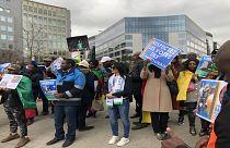 اعتصامٌ كاميروني أمام المفوضية الأوروبية لوقف "انتهاكات" الرئيس بيا