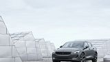 Tesla anuncia encerramento de concessionários