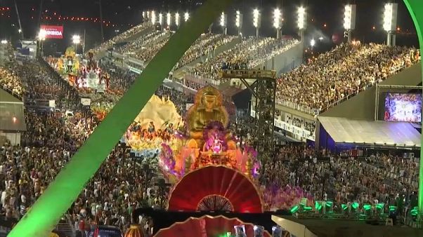 El desfile del Sambódromo, en peligro de no celebrarse El desfile del Sambódromo, en peligro de no celebrarse