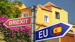 İspanya sert Brexit durumunda ülkedeki 400 bin İngiliz'e oturum hakkı verecek