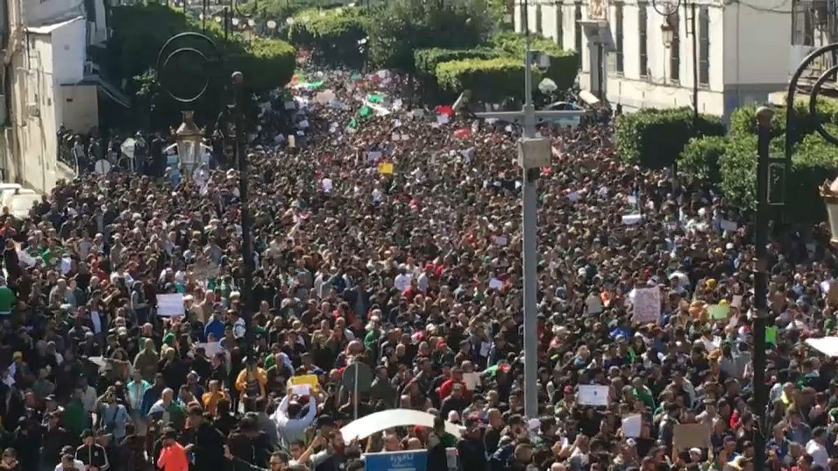 Capture d'écran manifestation anti-Bouteflika à Alger le 1/03/2019.