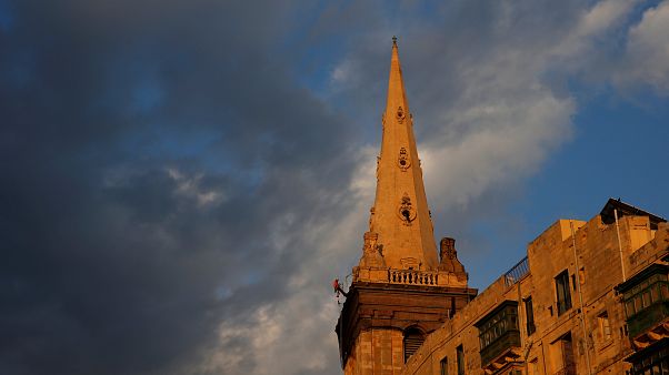 Katoliklerin çoğu cinsel istismar yüzünden kiliseden ayrılmayı düşünüyor Katoliklerin çoğu cinsel istismar yüzünden kiliseden ayrılmayı düşünüyor