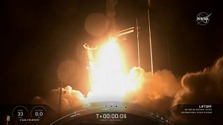 SpaceX-Raumschiff hebt in Richtung ISS ab