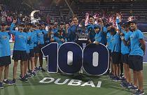 شاهد: روجر فيدرير يتوج بلقبه المائة في مسيرته الرياضية