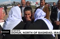 Donne Yazide abbracciano le proprie famiglie dopo anni di prigionia 