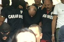 بعد 14 عاما من المطاردة.. القبض على زعيم للمافيا أثناء تناوله الباستا