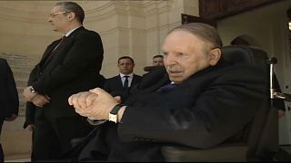 Algeria: Bouteflika si è candidato