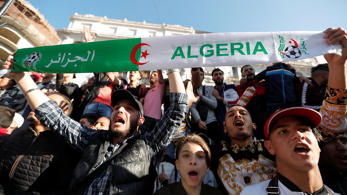 ¿Por qué los argelinos están organizando las mayores protestas del país desde la Primavera Árabe?
