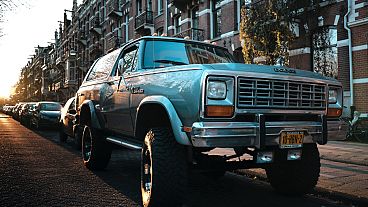 How big cars create small emissions?